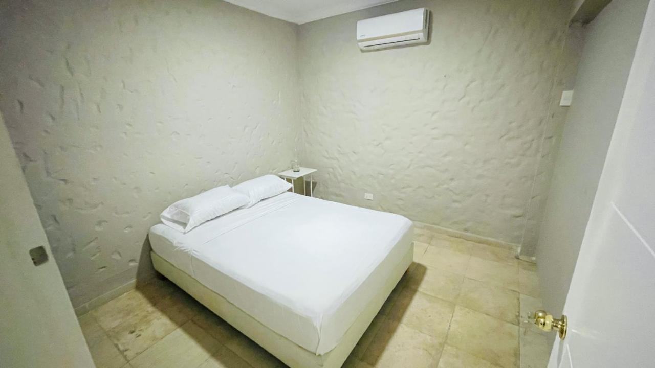 Capitel Hostel Cartagena Esterno foto